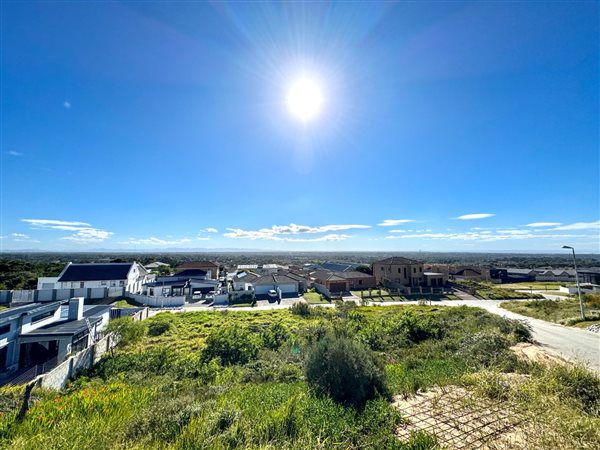 615 m² Land 615 m² Land