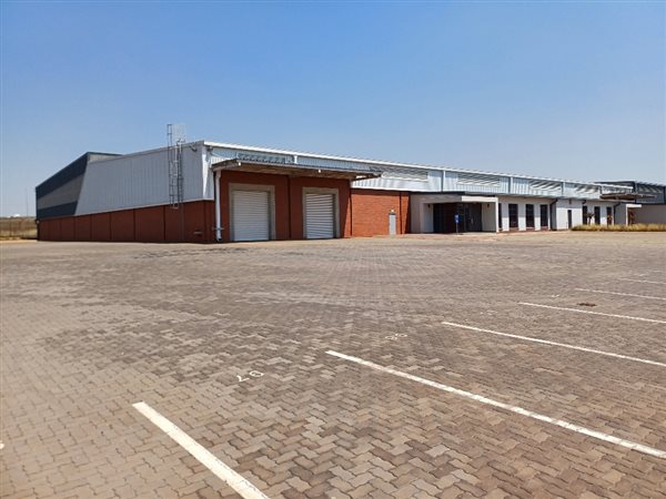 2 196  m² Industrial space