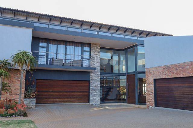 5 Bed House in Vyfhoek photo number 4
