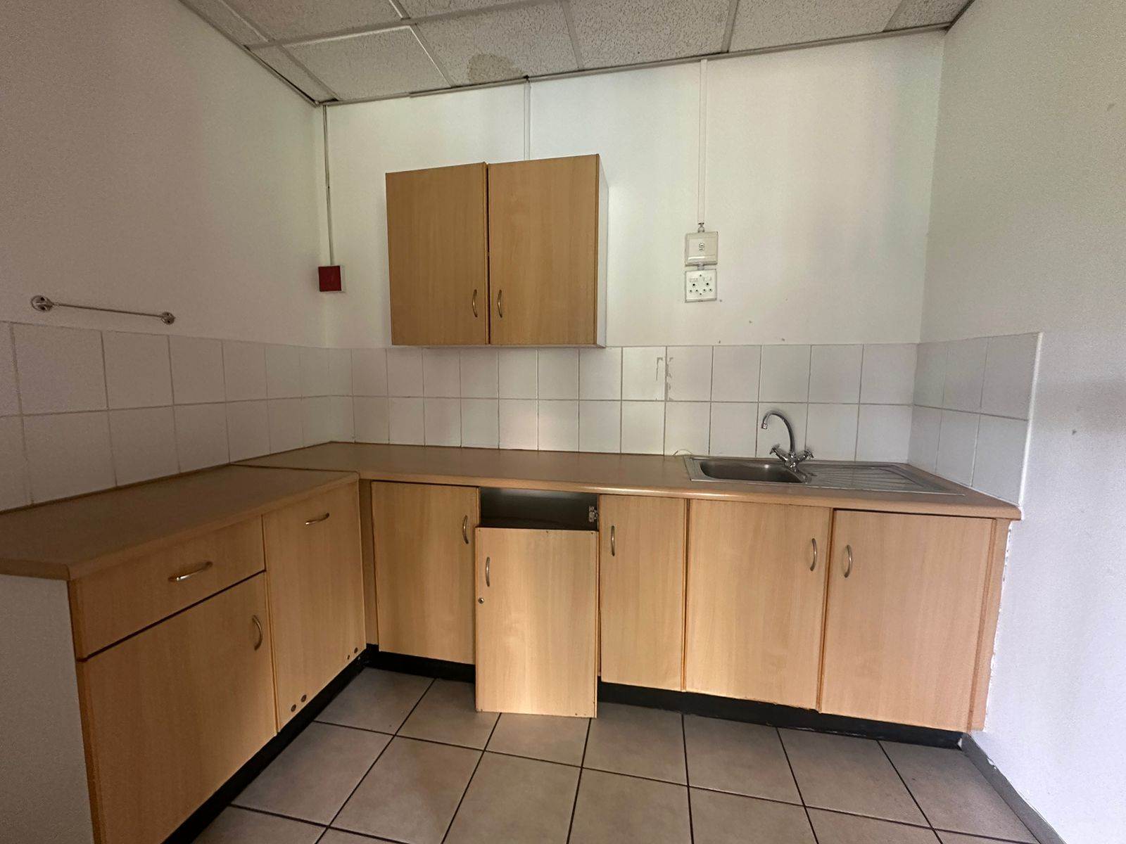 588  m² Commercial space in Woodmead photo number 20
