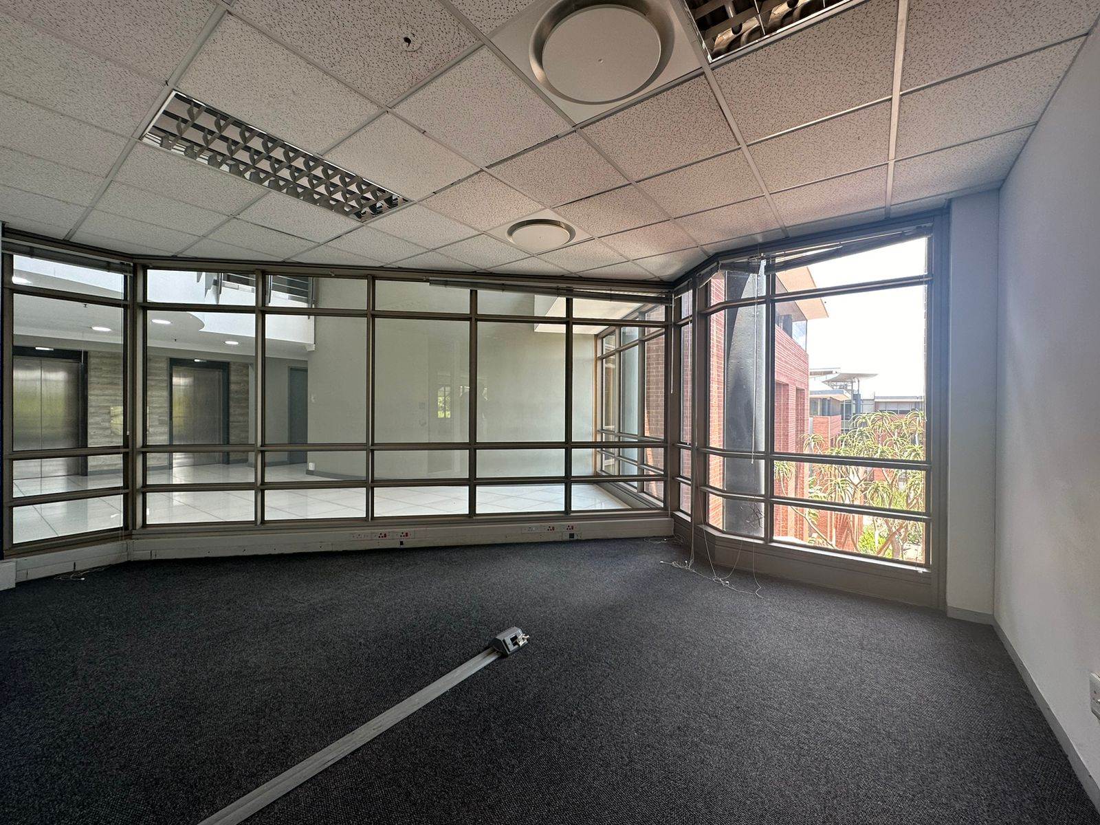 588  m² Commercial space in Woodmead photo number 17