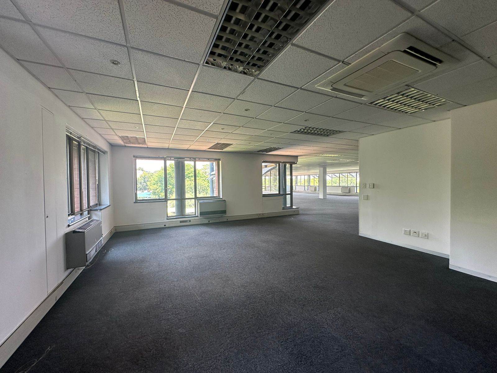588  m² Commercial space in Woodmead photo number 19