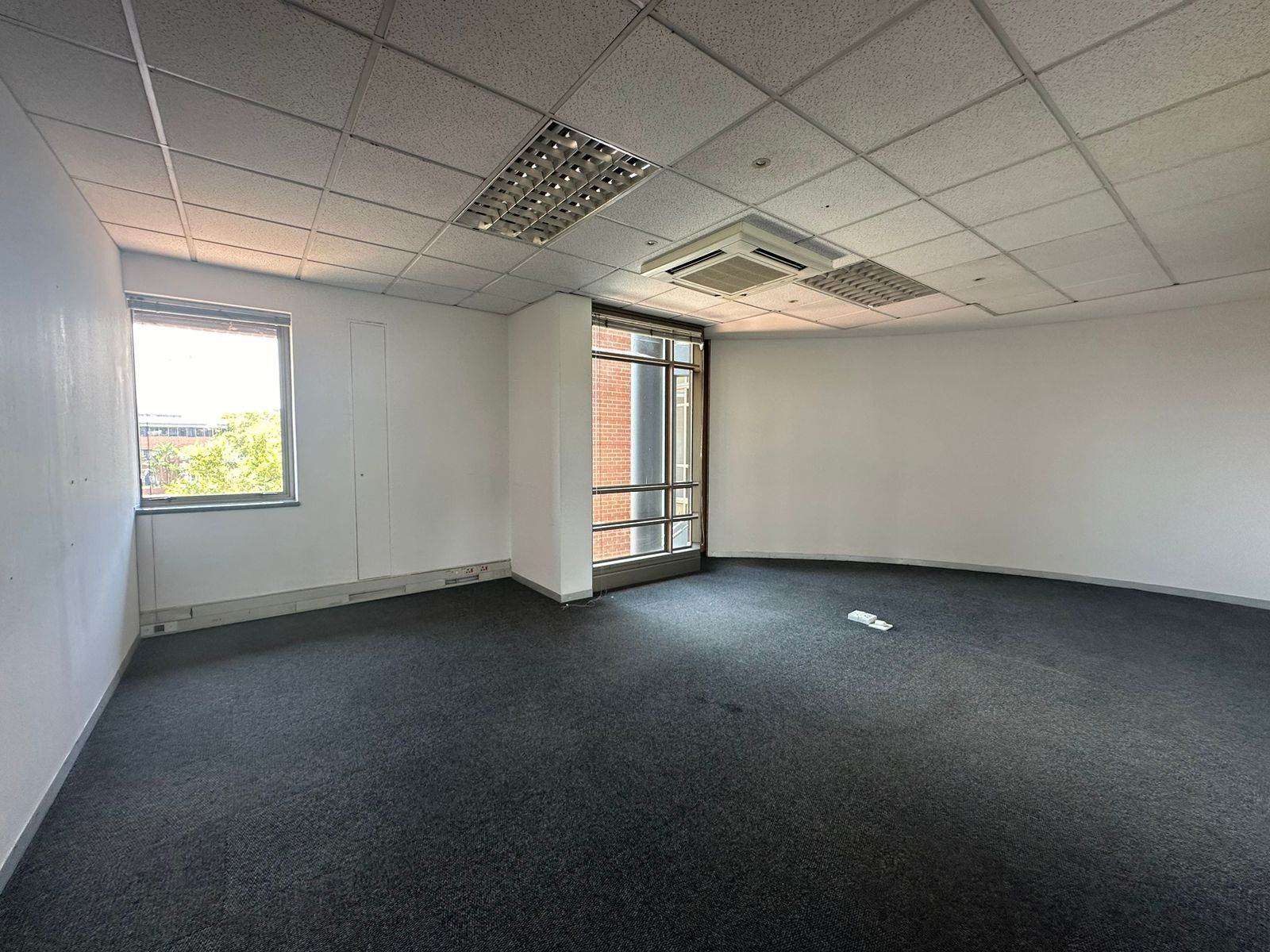 588  m² Commercial space in Woodmead photo number 26
