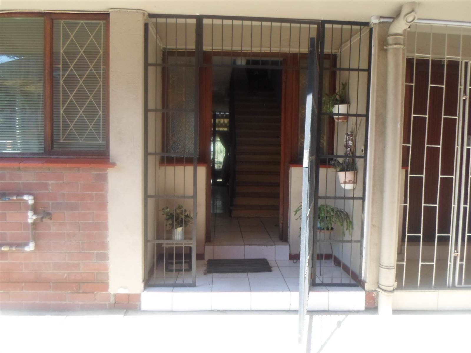 2 Bed Flat in Pinetown Central photo number 1