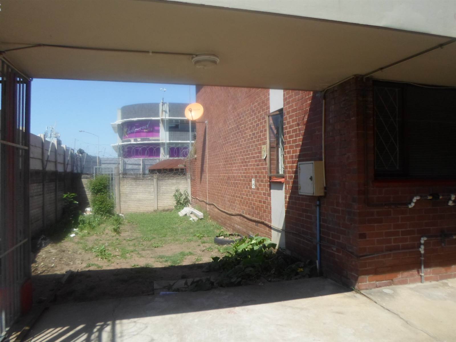 2 Bed Flat in Pinetown Central photo number 17