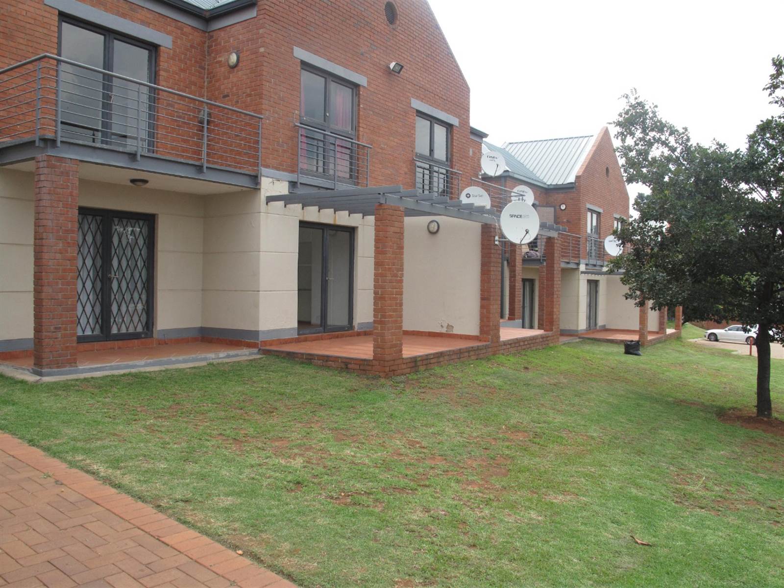 1 Bed Apartment in Auckland Park photo number 10