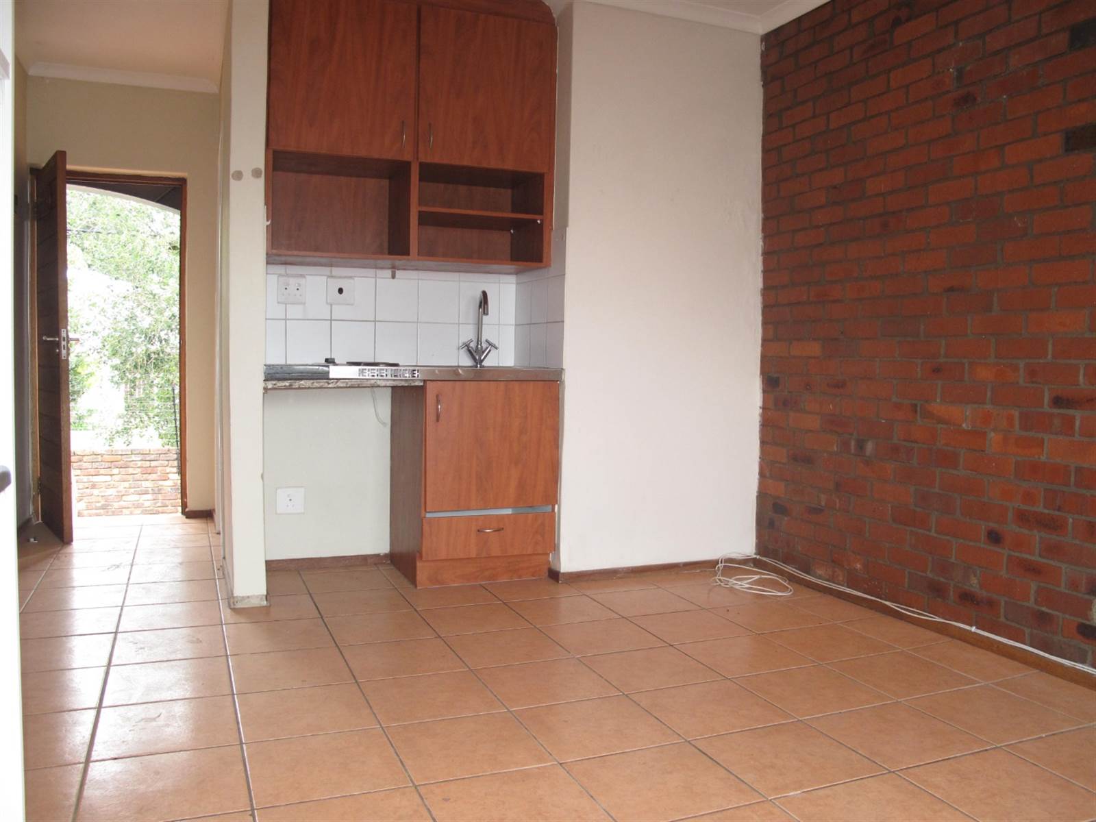 1 Bed Apartment in Auckland Park photo number 2