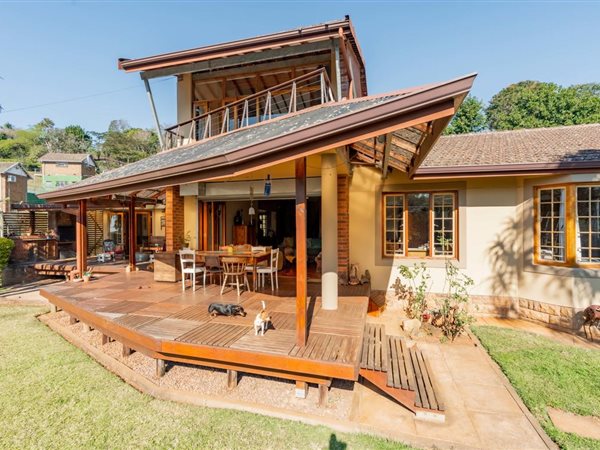 4 Bedroom House 4 Bedroom House