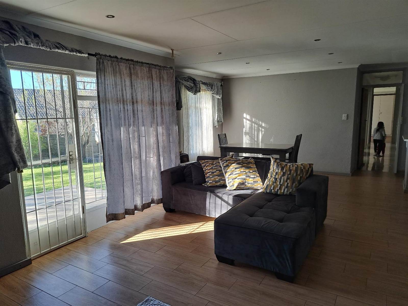 4 Bed House in Secunda Central photo number 17