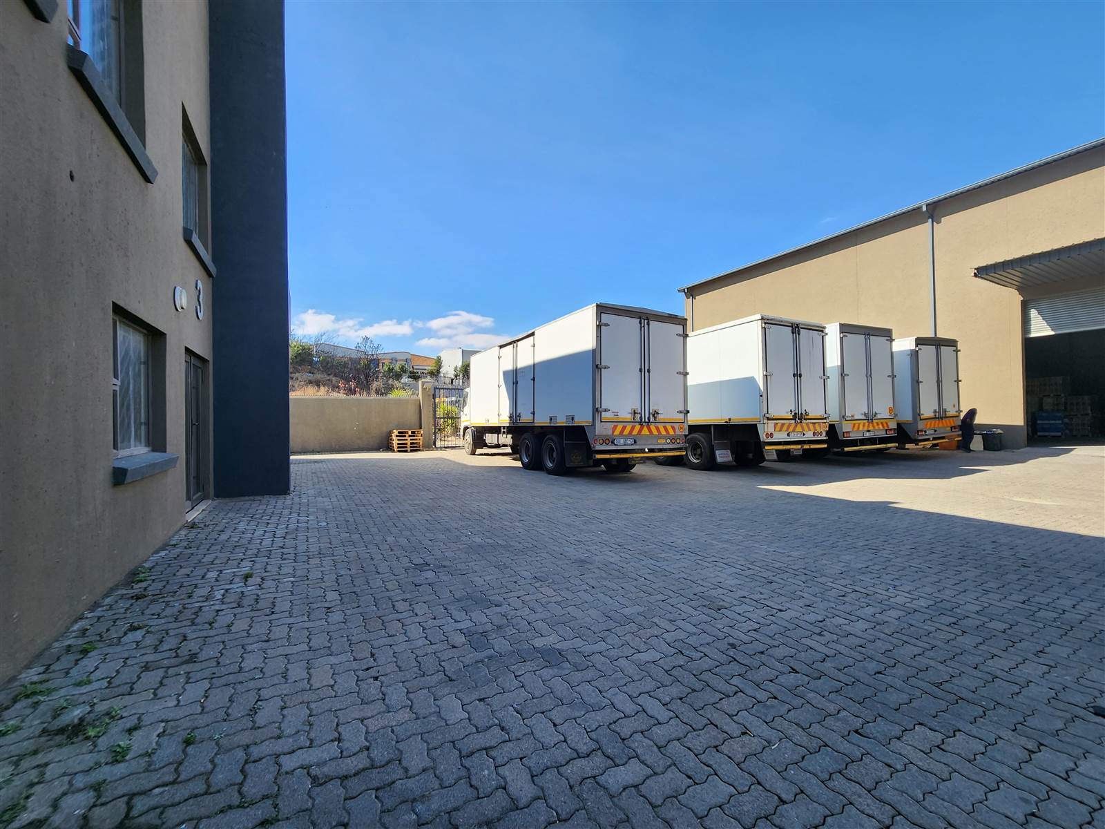 578  m² Industrial space in Spartan photo number 4