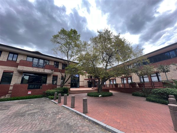16.8999996185303  m² Commercial space in Woodmead