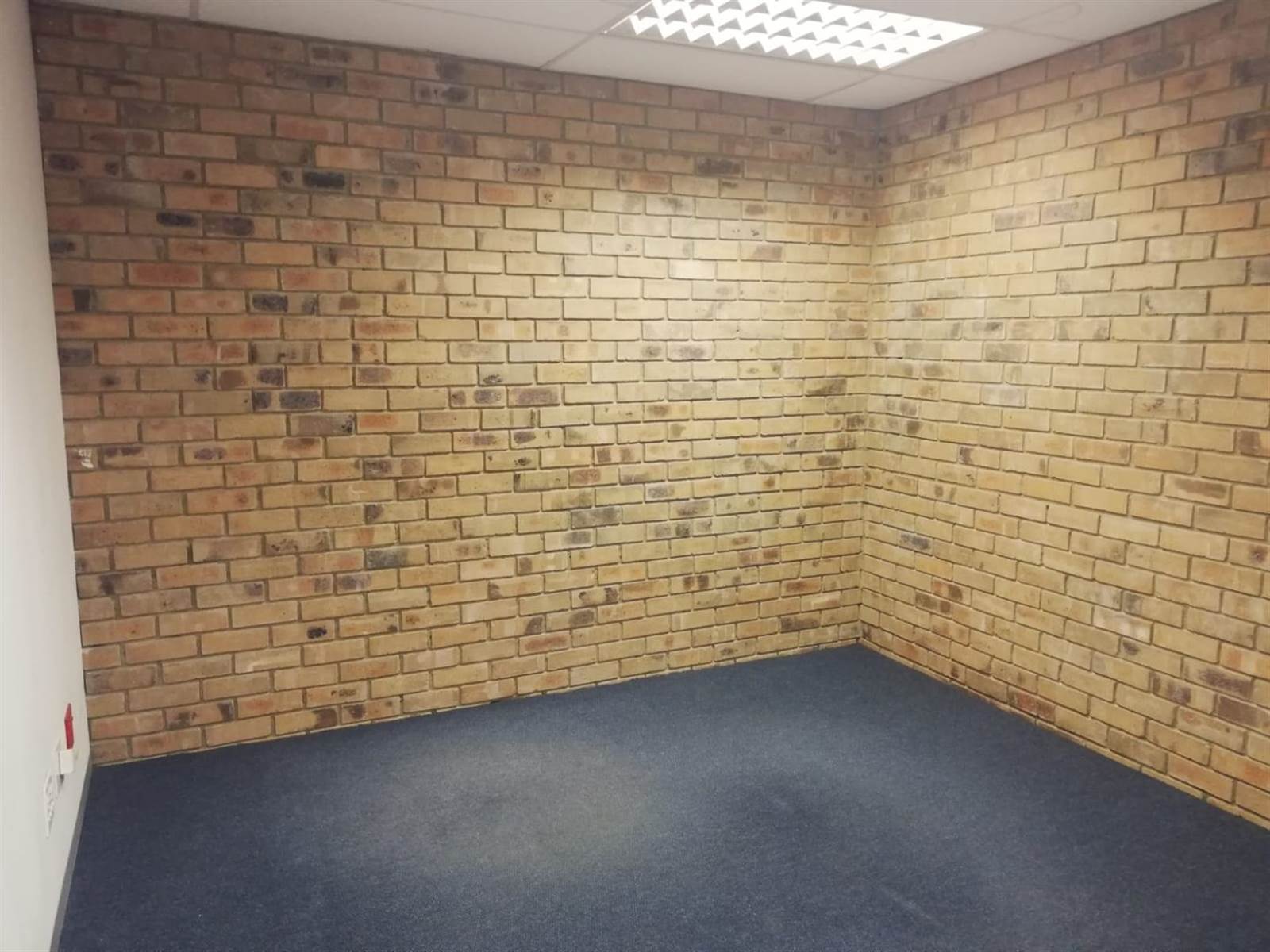 217  m² Commercial space in Secunda photo number 24