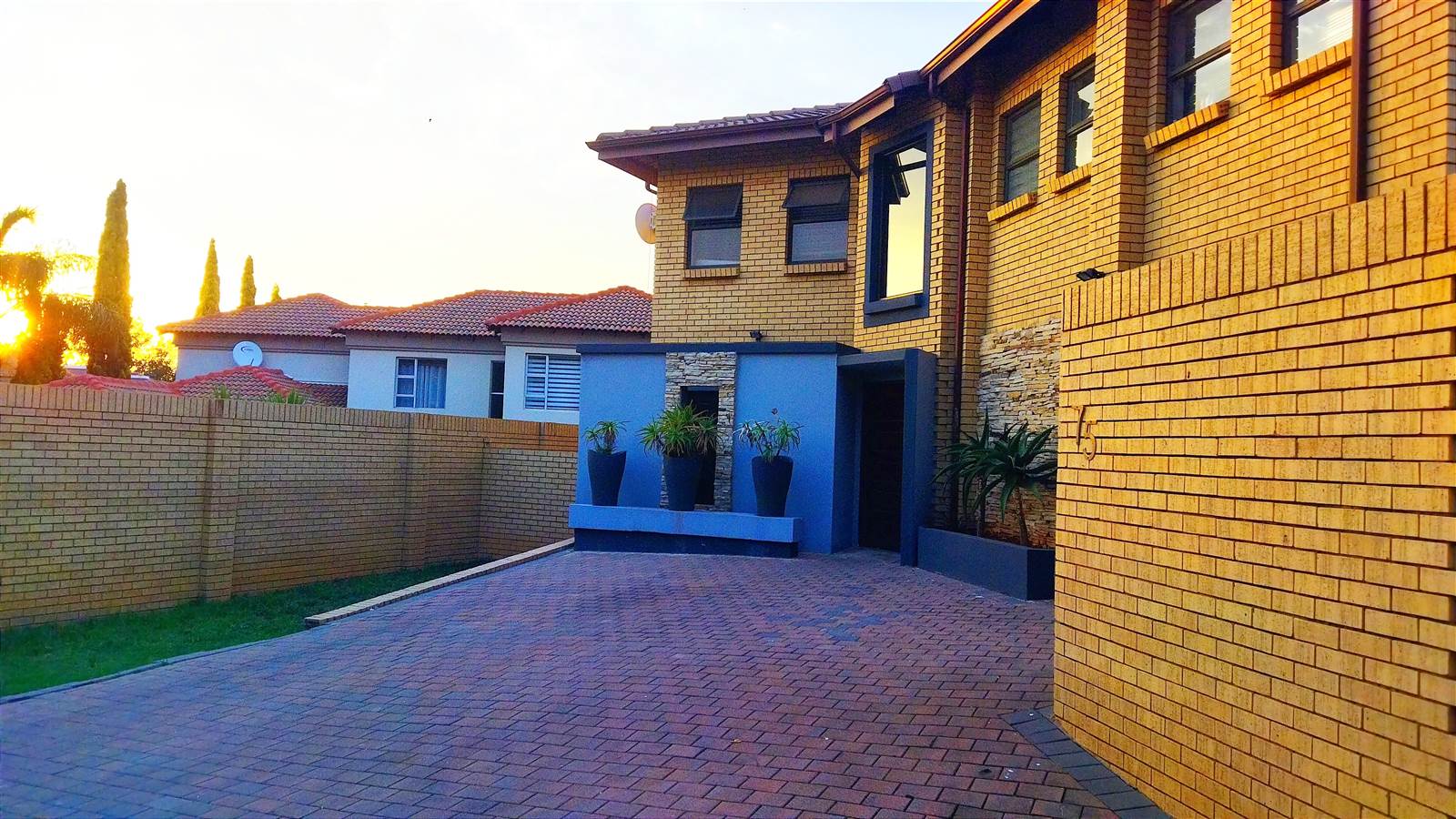 5 Bed House in Raslouw photo number 2