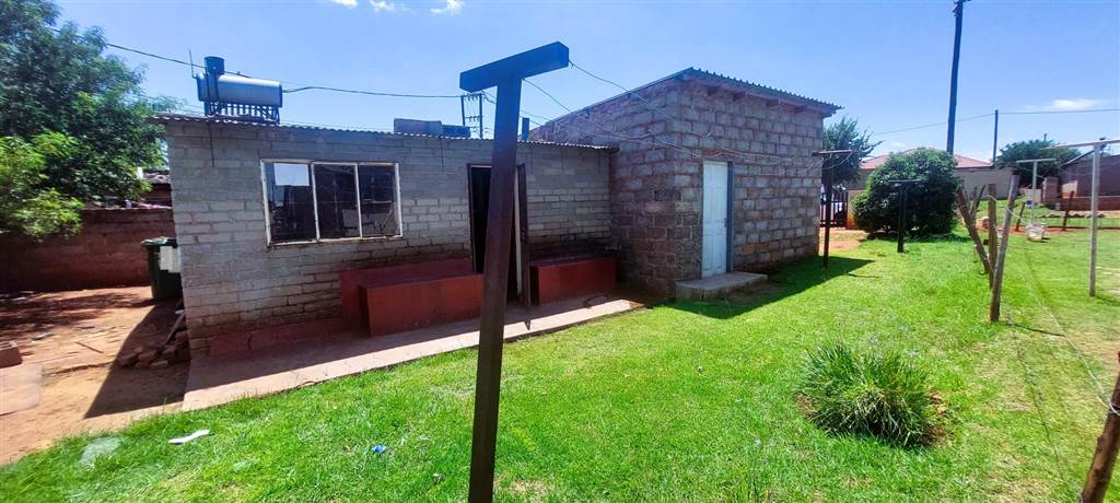 1 Bed House in Middelburg Central photo number 15