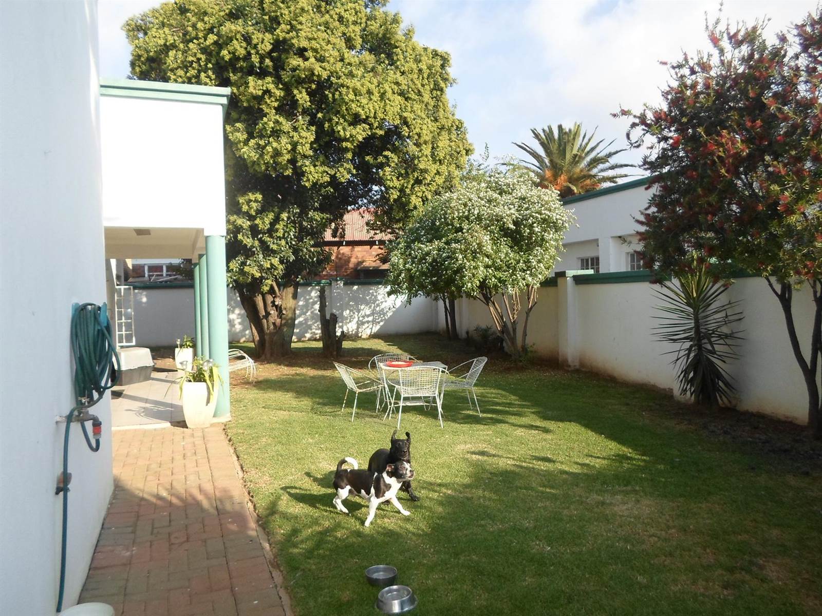 3 Bed Townhouse in Randfontein Central photo number 1