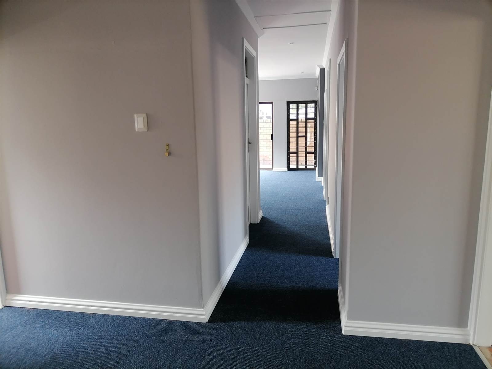 50  m² Office Space in Sydenham photo number 2
