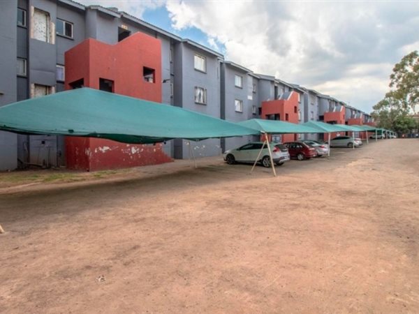 3 Bedroom Townhouse 3 Bedroom Townhouse