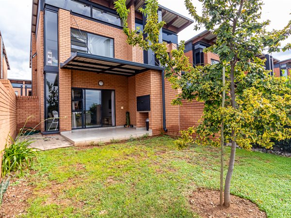 2 Bedroom Duplex 2 Bedroom Duplex