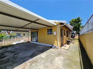 3 Bed House in Newlands West