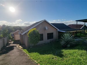 3 Bed House in Bisley