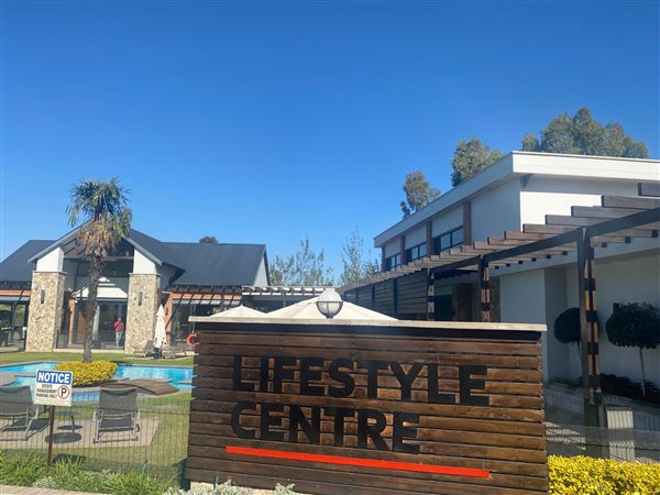 1 Bed Apartment in Olivedale