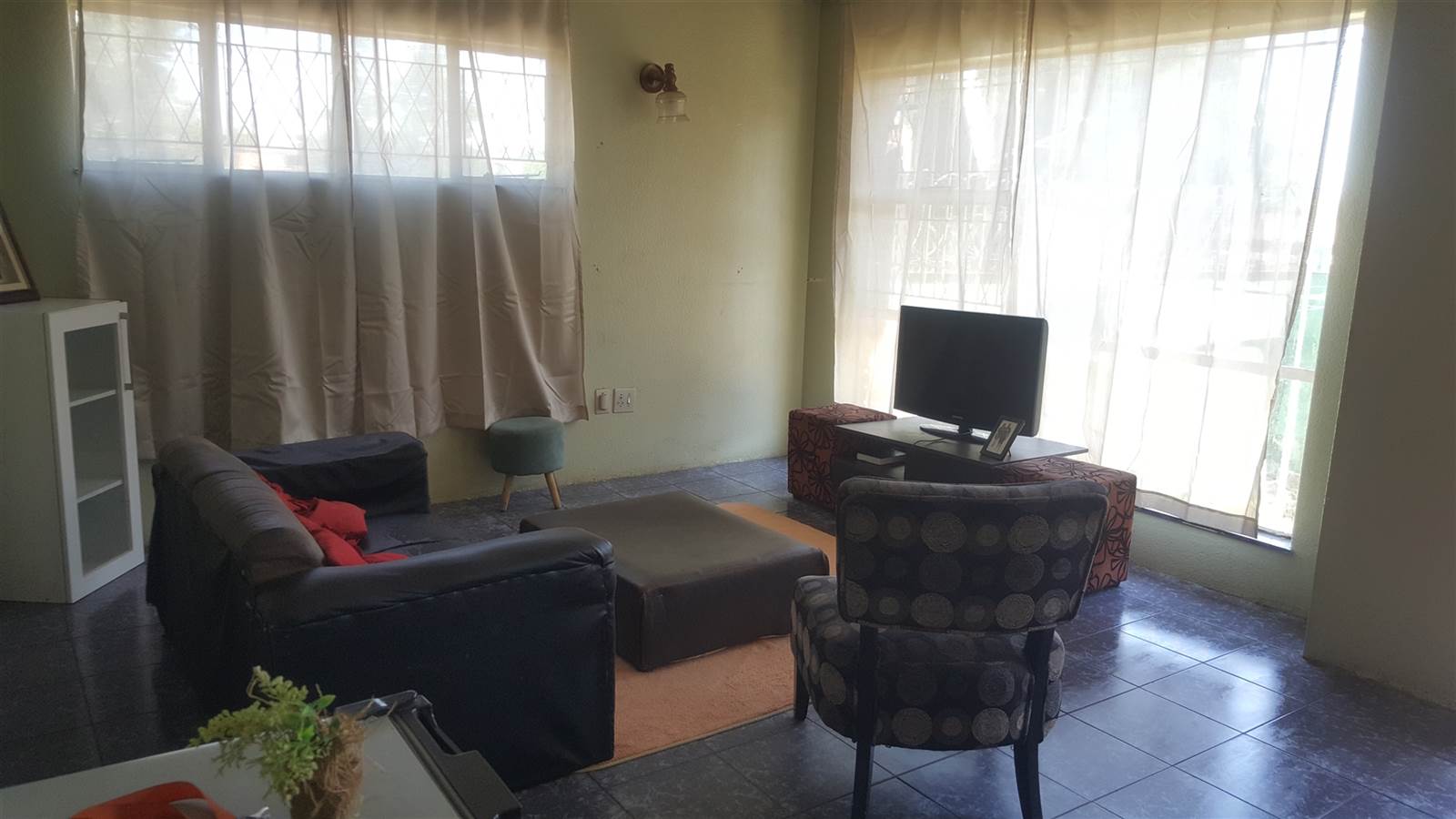3 Bed House in Rosettenville photo number 4