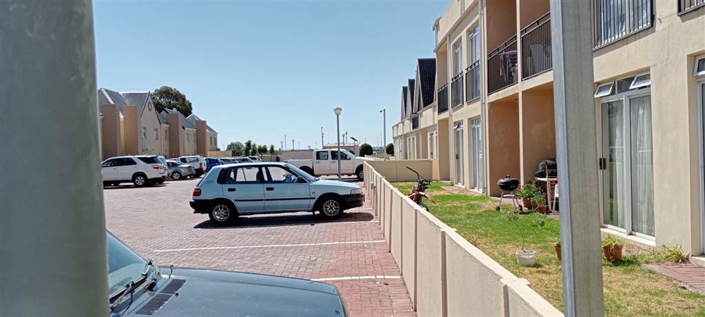 2 Bed Apartment in Gordons Bay Central photo number 24