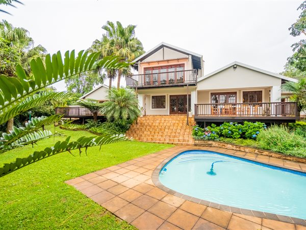 5 Bed House in Winston Park