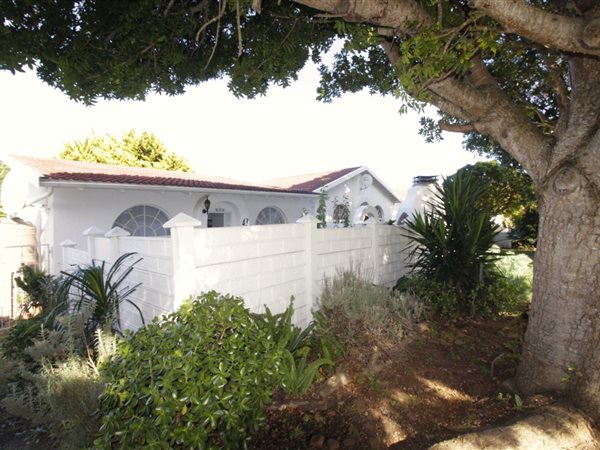 2 Bedroom Townhouse 2 Bedroom Townhouse