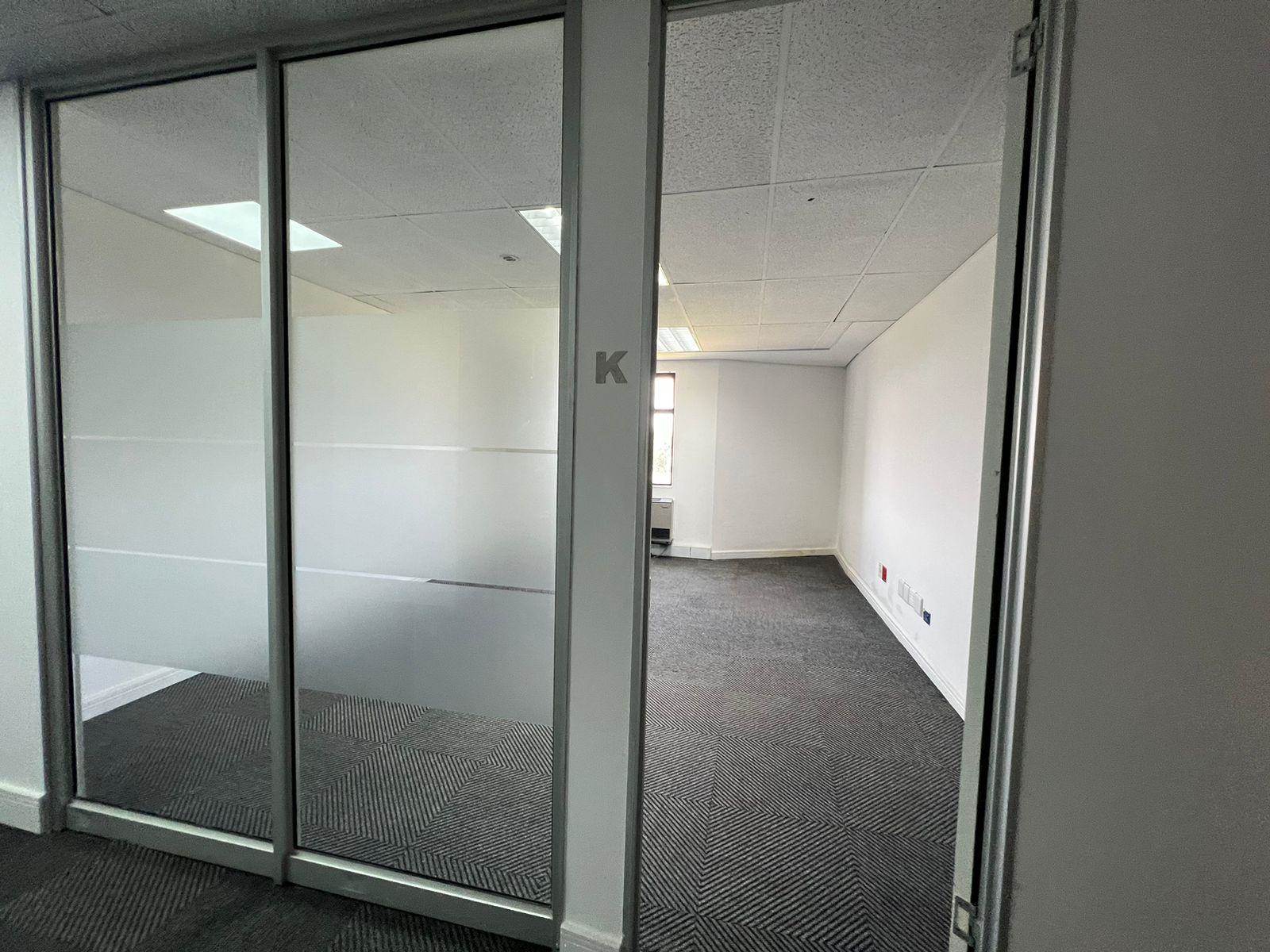 24  m² Commercial space in Woodmead photo number 7