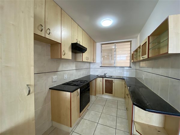 2.5 Bedroom Apartment 2.5 Bedroom Apartment