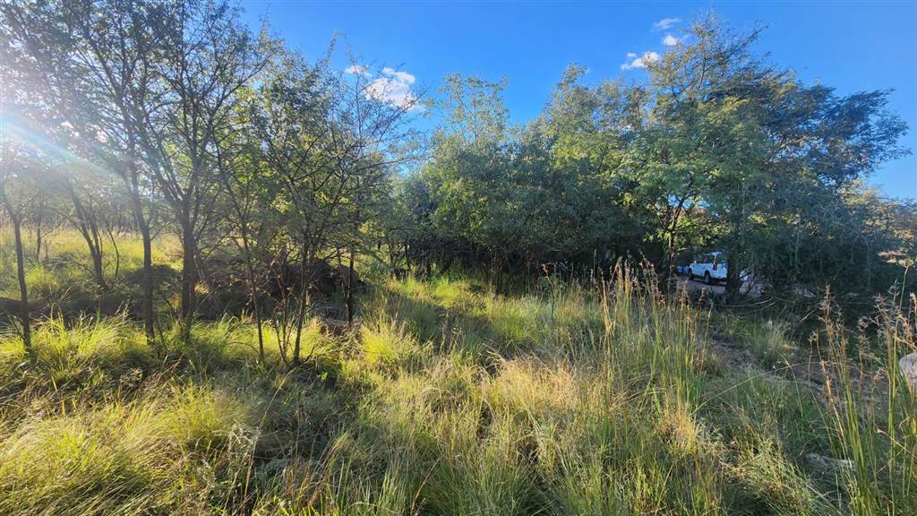1067 m² Land available in Buffelspoort photo number 8