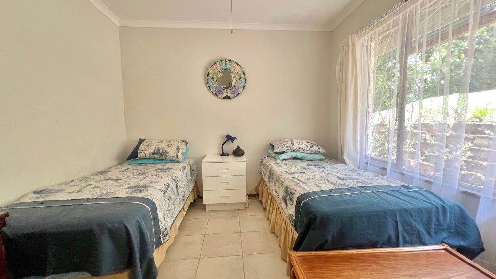 3 Bed Townhouse in Umtentweni photo number 19