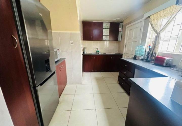 3 Bed Apartment in Empangeni photo number 2