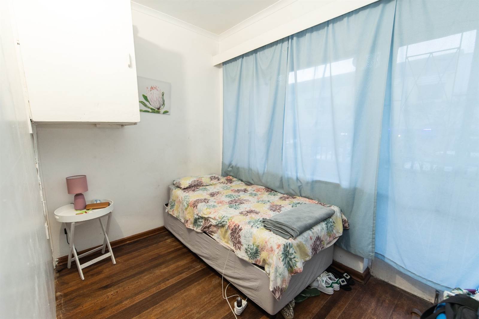 2 Bed Apartment in Port Elizabeth Central photo number 1