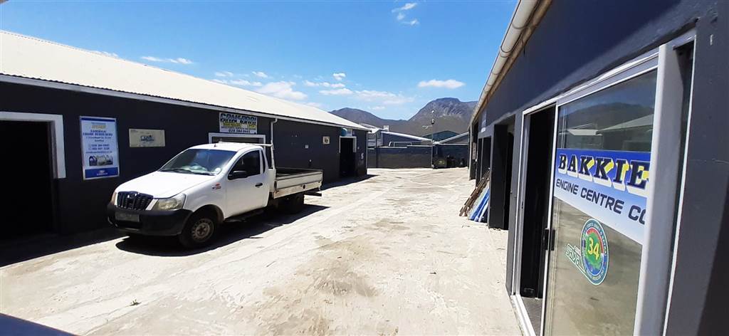 614  m² Industrial space in Gansbaai and surrounds photo number 9