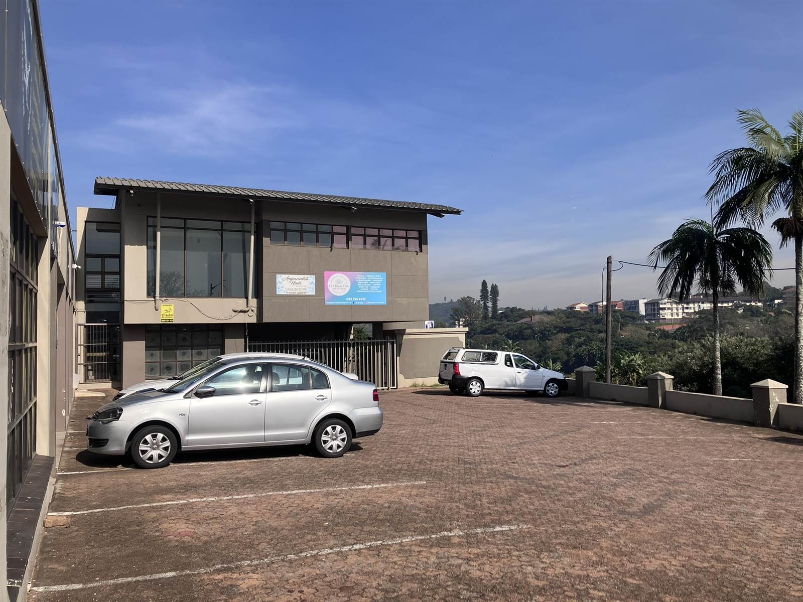 109  m² Commercial space in Amanzimtoti photo number 26