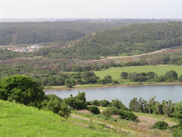 763 m² Land available in West Bank