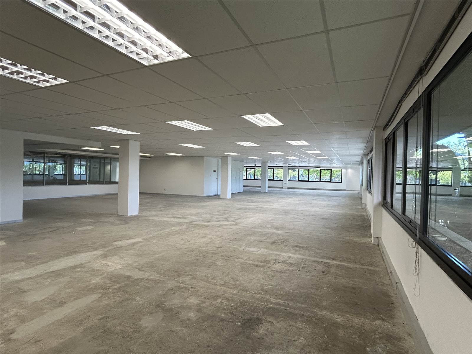 1464  m² Commercial space in Tyger Valley photo number 4