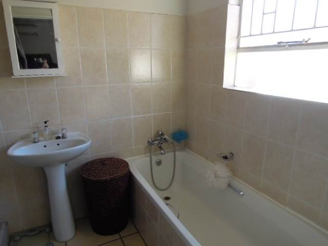 3 Bed Townhouse in Kathu photo number 13