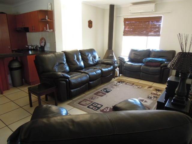 3 Bed Townhouse in Kathu photo number 15
