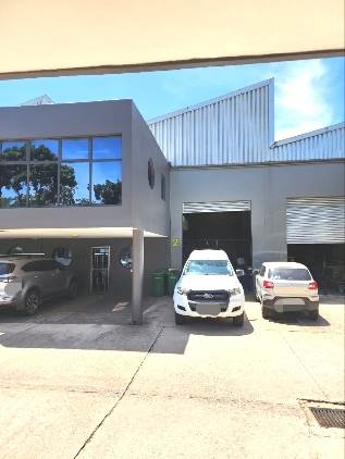351  m² Commercial space in Riverhorse Valley photo number 2