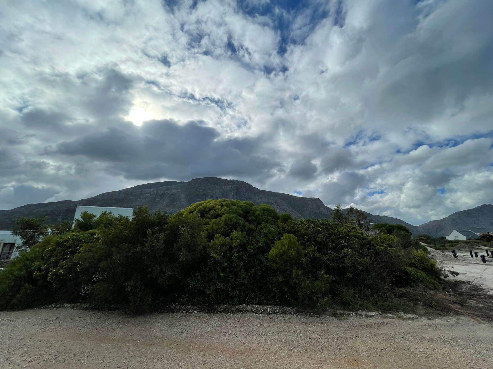 775 m² Land available in Bettys Bay photo number 6