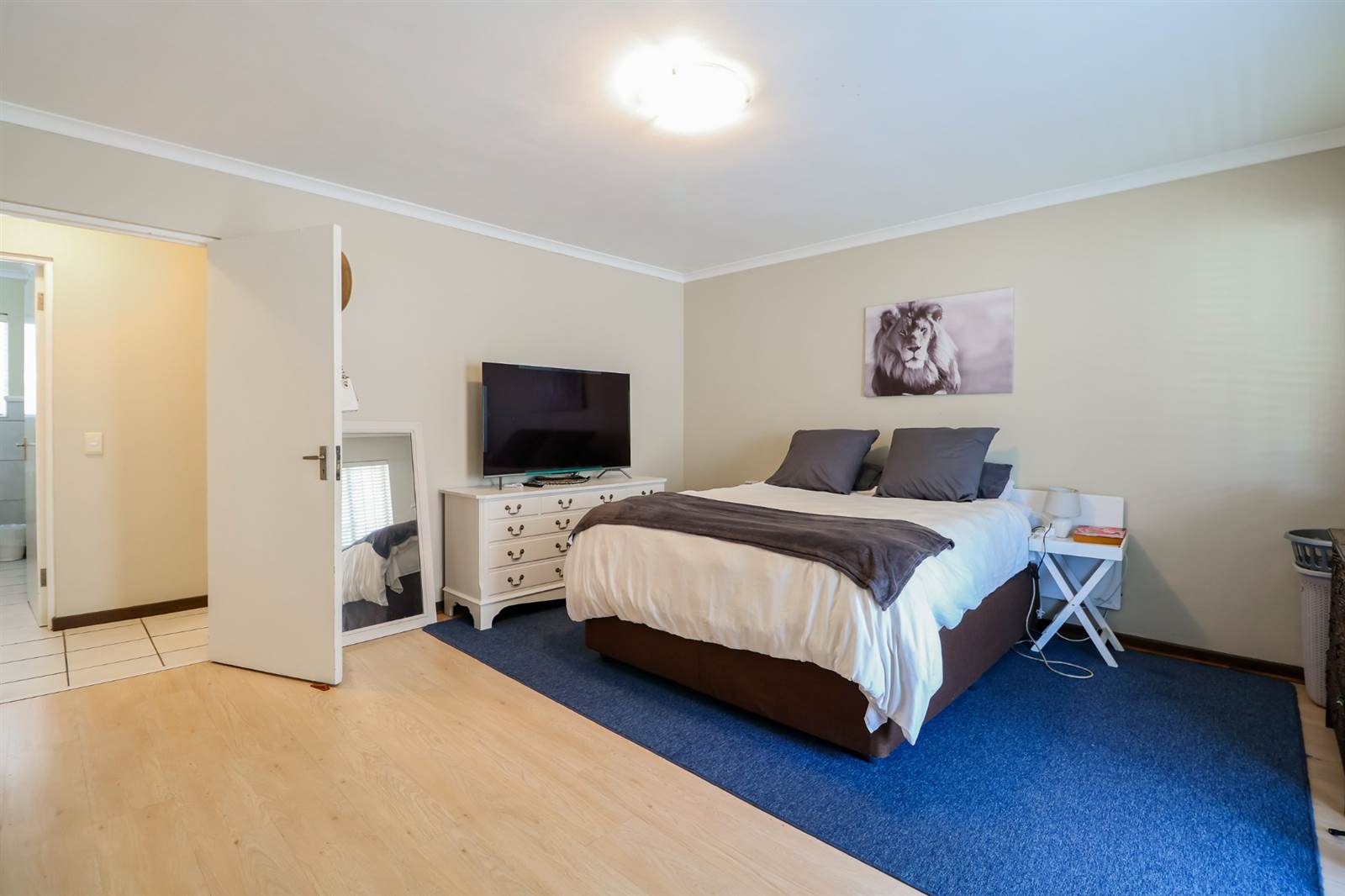 2 Bed Apartment in Upper Robberg photo number 5