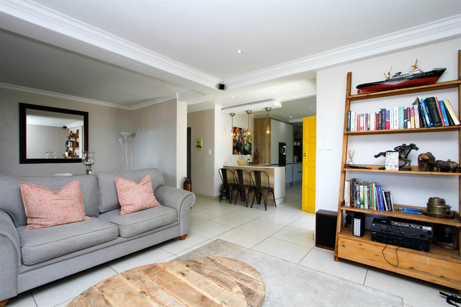 2 Bed Townhouse in Umhlanga Rocks photo number 19