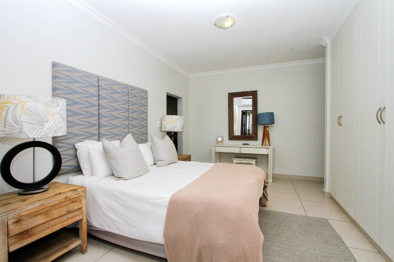 2 Bed Townhouse in Umhlanga Rocks photo number 14