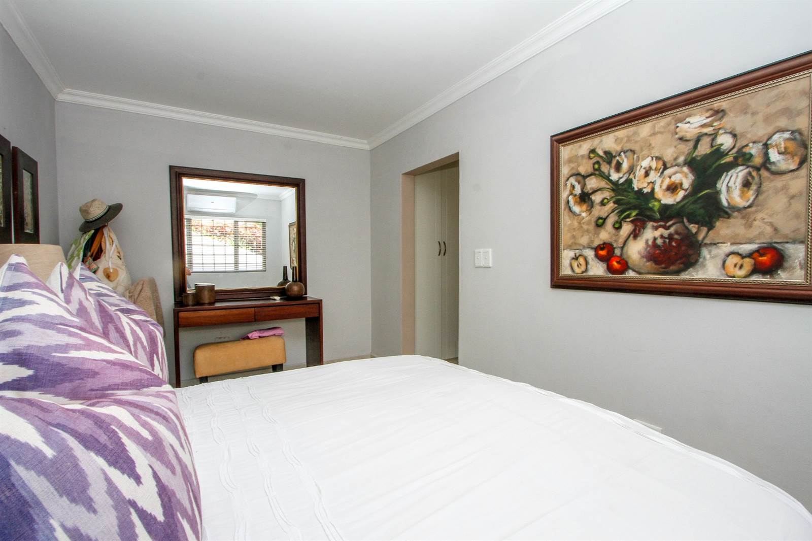 2 Bed Townhouse in Umhlanga Rocks photo number 10