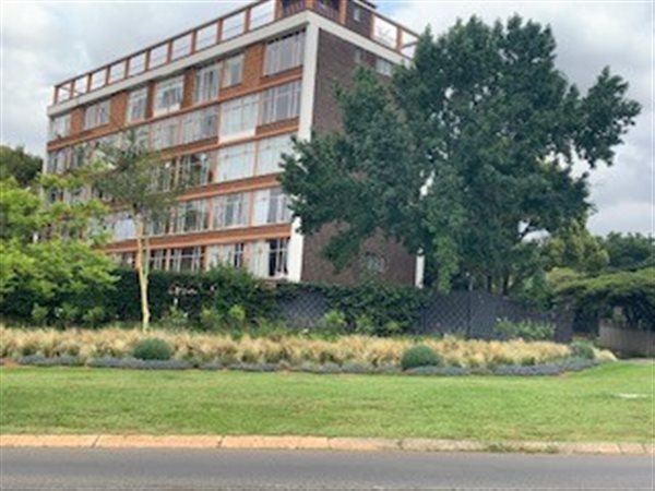 1 Bed Apartment in Groenkloof