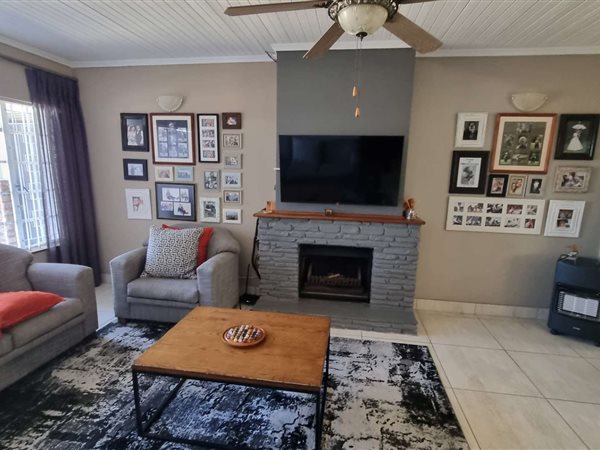 3 Bedroom House 3 Bedroom House