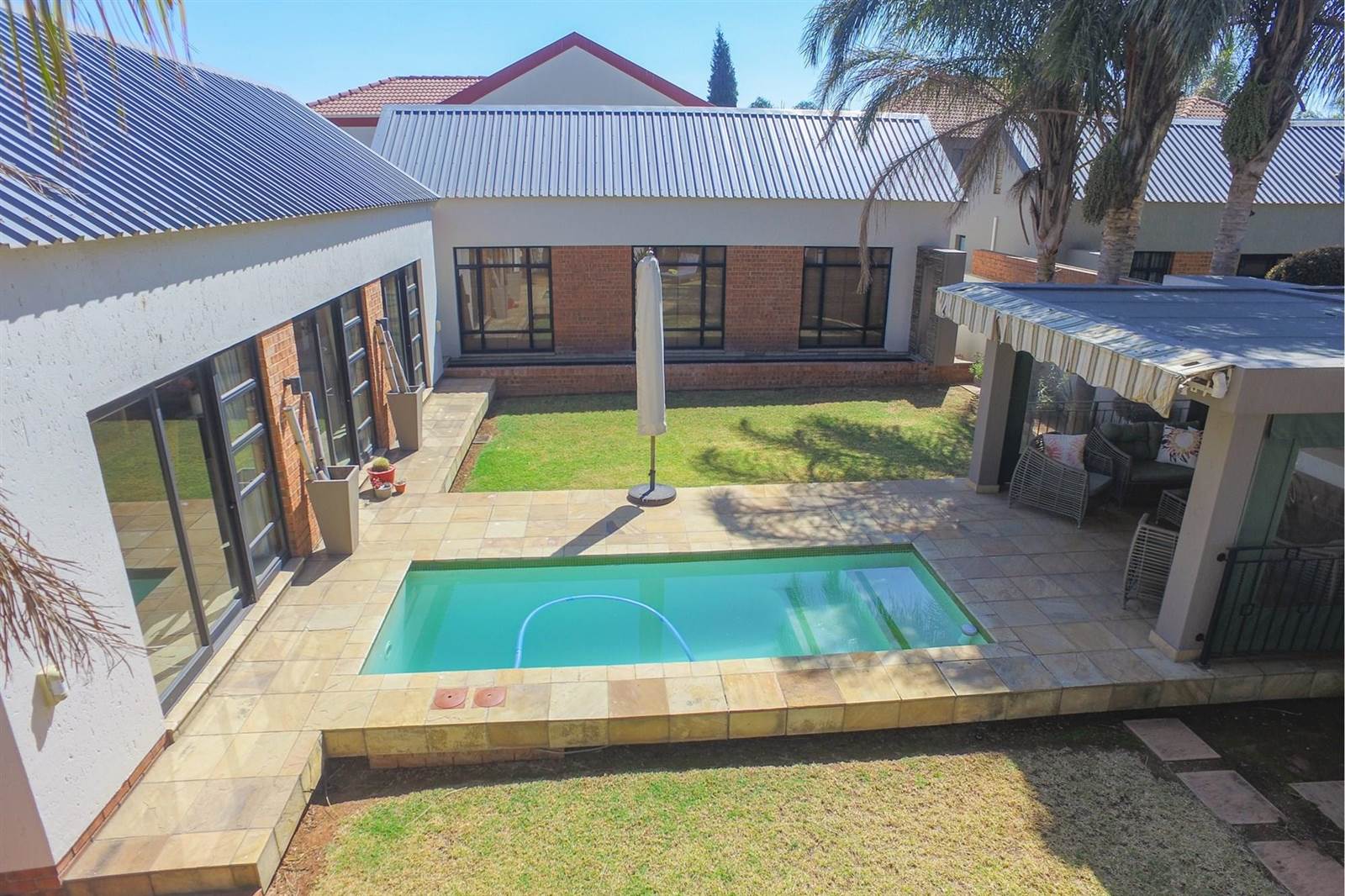 3 Bed House in Greenstone Hill photo number 28